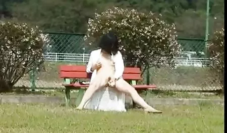 Louise hat Sex mit zwei hausfrauensex gratis Mitbewohnern