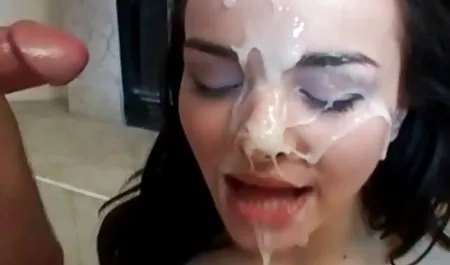 Kat Dior fickt am Set reife hausfrauen beim sex