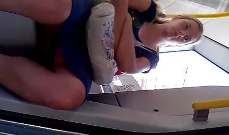 Der erwachsene Nachbar schlief mit einem jungen Studenten youtube hausfrauensex