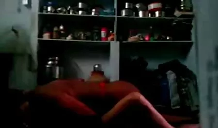 Busty gratis hausfrauensex Workaholic wurde mit dem Chef gelegt