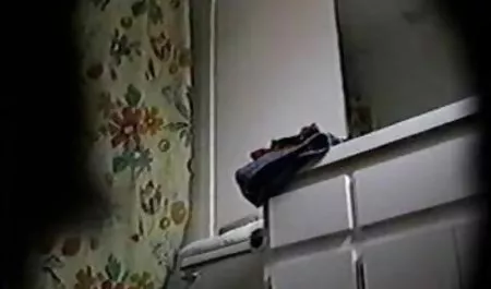 Junge werden getäuscht alte hausfrauen sex