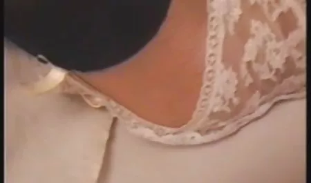 Cooler geiler hausfrauensex Amateur-Porno direkt aus Amerika