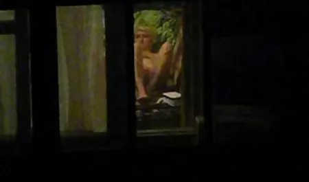 Zwei geile hausfrauen beim sex sexy Lesben