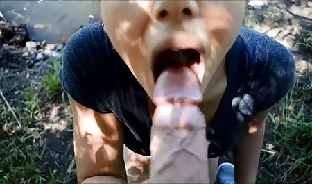 Hart in den Mund wwwhausfrauensex gefickt