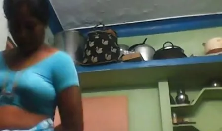 Fast durch das Höschen hausfrauensex in der küche fickt eine muslimische Frau