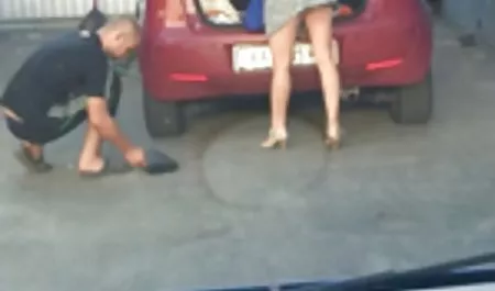 Brachte die Färse zu seinen Freunden private hausfrau sex